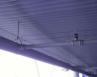 cable_bird_detail_pose_tuyaux
